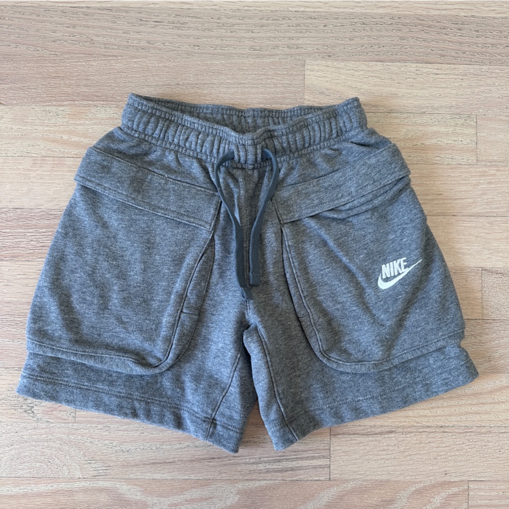 NIKE Boys Grey Sweat Shorts